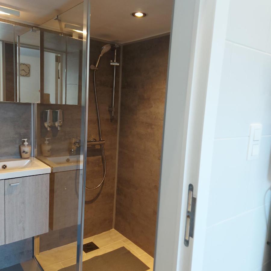 Smaal Apartment Beti Oostkamp Ngoại thất bức ảnh